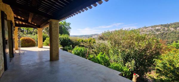 maison 2630 m² terrain saint martin d'ardeche Saint-Martin-d'Ardèche (07700)