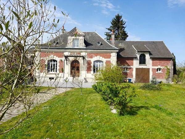 SECTEUR TERGNIER , PROCHE GRAND AXE  ET COMMODITÉS