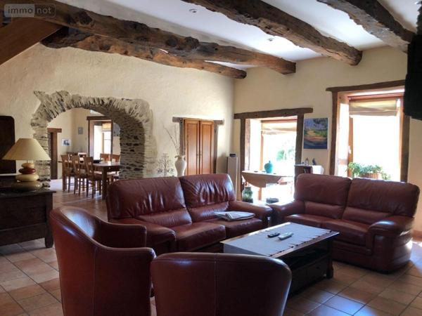 Maison à vendre à Châteaugiron en Ille-et-Vilaine (35410), ref : 35024-1232