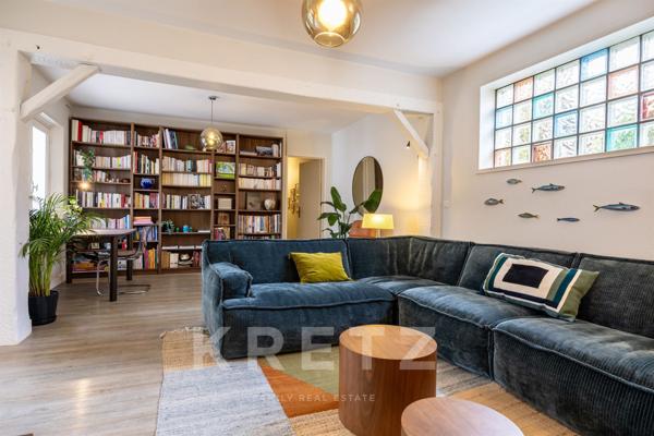 Maison rénovée, cour ensoleillée et art de vivre au cœur d’Hossegor.