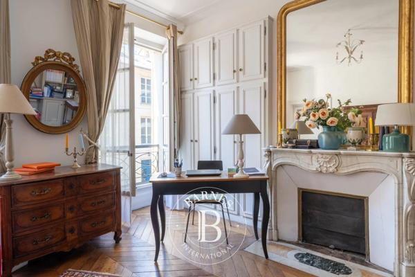 Versailles, Appartement 2 Chambres -  124 m² à vendre