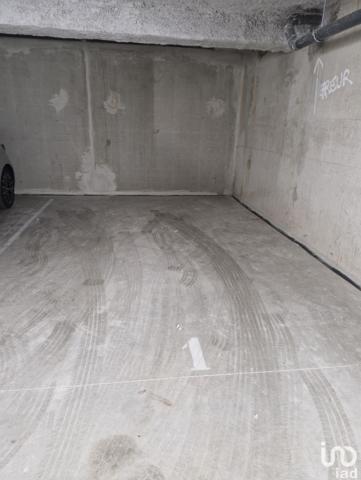 Location parking 15 m² Marseillan