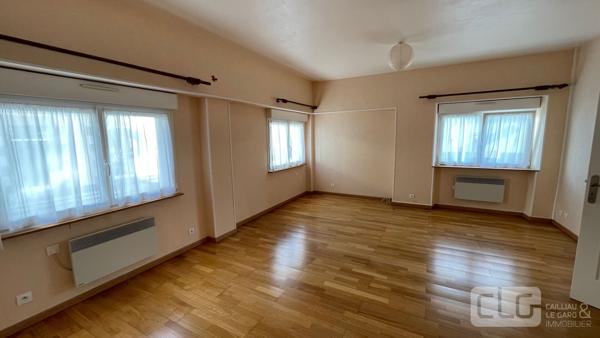 PLONEOUR-LANVERN - appartement T3