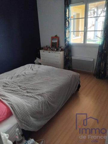 Maison 6 pièces                                        - 42210 Montrond-les-Bains Réf : 2800-CIFVFOREZVELAY