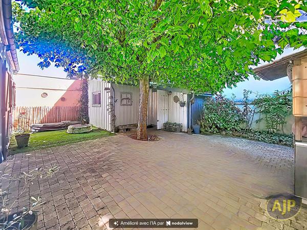 Maison à vendre Merignac - 3 pièces, 70m² avec 2 chambre(s) à 395 000€ - AJP Immobilier Bordeaux Saint-Augustin