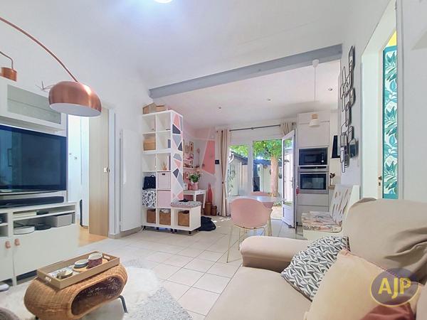 Maison à vendre Merignac - 3 pièces, 70m² avec 2 chambre(s) à 395 000€ - AJP Immobilier Bordeaux Saint-Augustin