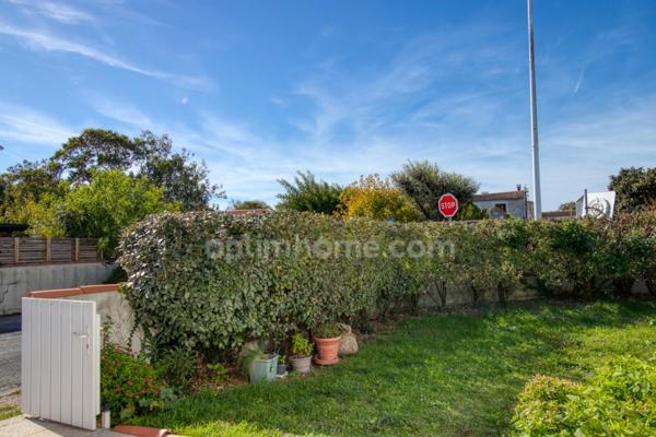 Maison de plain-pied à vendre 3 pièces SAINT PIERRE D'OLERON (17)