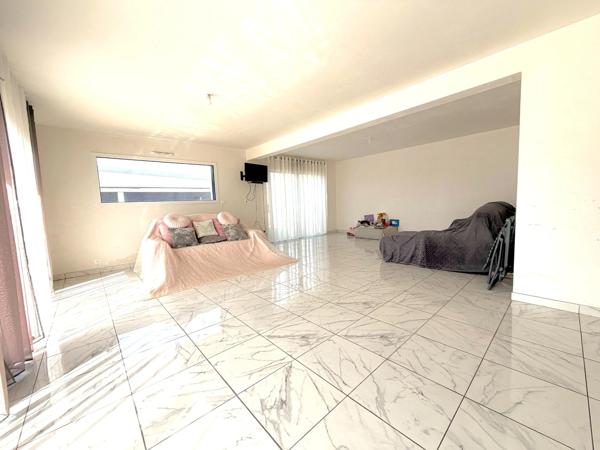 🏡 EXCLUSIVITÉ – Maison contemporaine 5 pièces de 139 m² – DPE A – Quimperlé (Kervidanou 4)