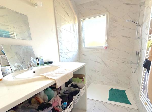🏡 EXCLUSIVITÉ – Maison contemporaine 5 pièces de 139 m² – DPE A – Quimperlé (Kervidanou 4)
