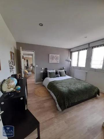 Appartement à louer 2 pièces 40.56m² Orléans (45000)