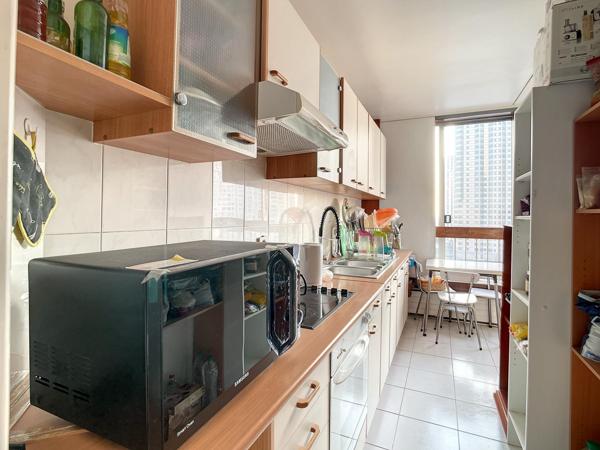 Paris 15e BEAUGRENELLE, étage élevé, 3 pièces 77m2 Vue et luminosité