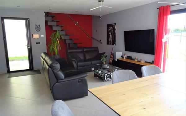 Maison à louer    3 pièces • 103,02 m2 Margon