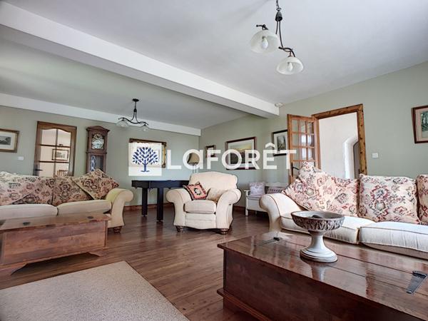 Achat maison près de NEUVY BOUIN - 7 pièce(s) - 190 m² - 196 640 €