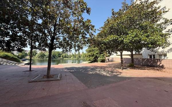 Appartement à vendre    1 pièce • 30,26 m2 Créteil