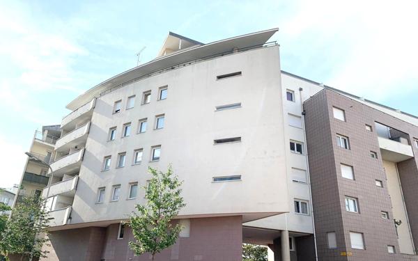 Appartement à vendre    1 pièce • 30,26 m2 Créteil