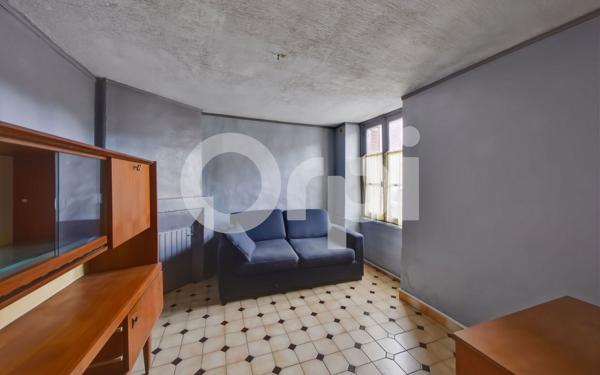 Maison à vendre    2 pièces •  Nanteuil-le-Haudouin