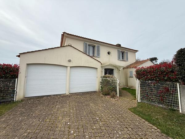 Maison L Aiguillon Sur Vie 6 pièce(s) 135 m2