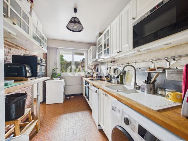 Vente Appartement 4 pièces de 80m² - 78000 Versailles