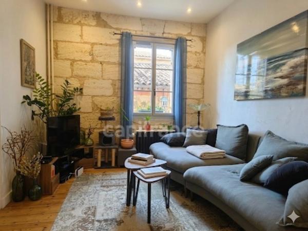 VIEUX LORMONT - BORDEAUX RIVE DROITE - MAISON DE 5 PIECES