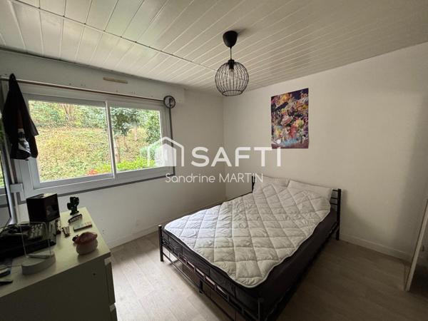 Appart T3 RDC surélevé, 77m2, cave et parking.