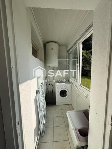 Appart T3 RDC surélevé, 77m2, cave et parking.