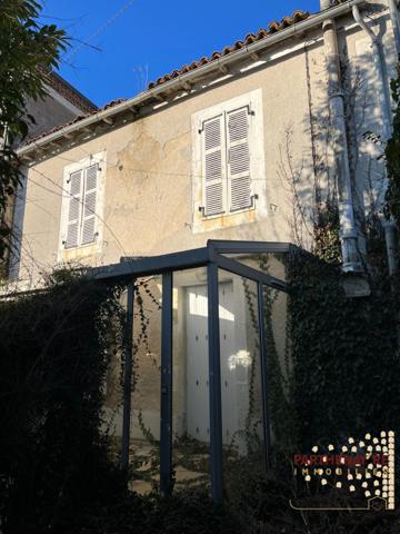 Maison de bourg à rénover