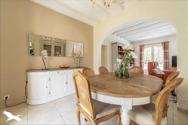 Maison à vendre |  Hourtin |  7 pièces | 194 m²