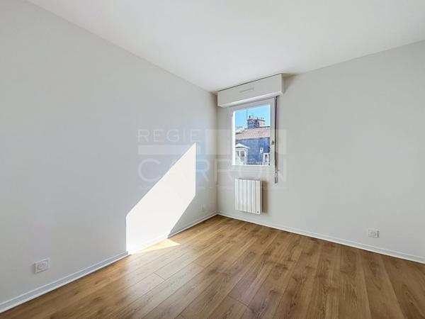 APPARTEMENT T3 A LOUER - LYON 2EME ARRONDISSEMENT - 66.29 m 2 - 1 510 € charges comprises par mois