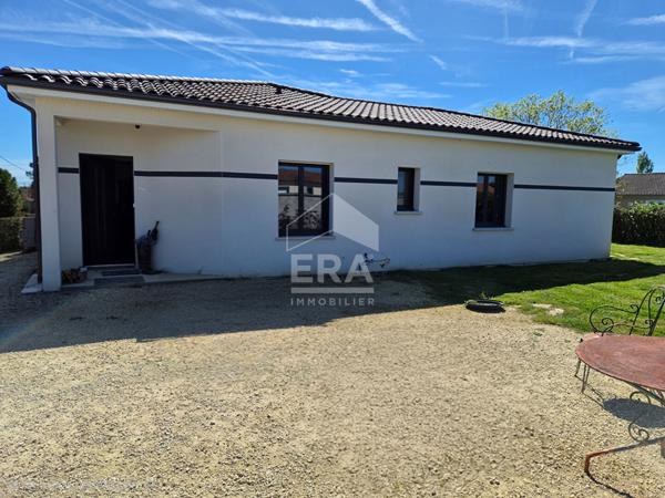 Maison plain pied, 7 pièces à vendre à Montpon Ménestérol - 157 m².