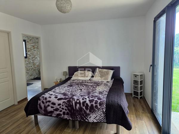 Maison plain pied, 7 pièces à vendre à Montpon Ménestérol - 157 m².