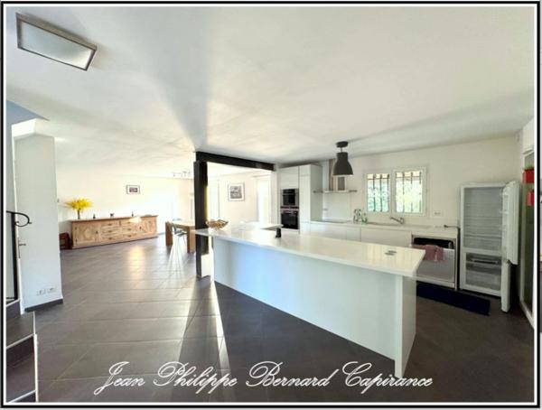 Maison à vendre 5 pièces CALVISSON (30)