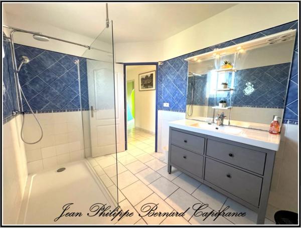 Maison à vendre 5 pièces CALVISSON (30)