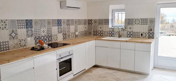 Maison à louer dans la forêt communale de Grasse