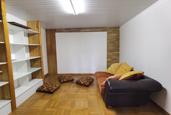 Immeuble 15 pièces - 439 m²