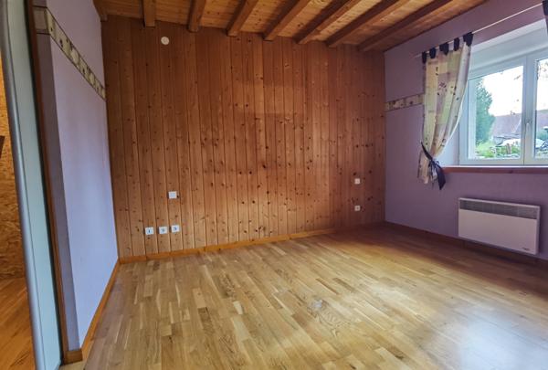 Immeuble 15 pièces - 439 m²