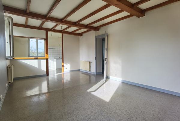 Immeuble 15 pièces - 439 m²