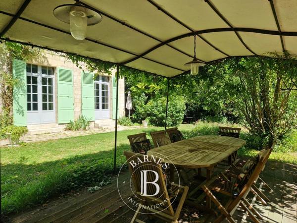 Asnières-sur-Oise, Maison 5 Chambres -  347 m² à vendre