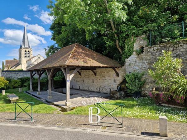 Asnières-sur-Oise, Maison 5 Chambres -  347 m² à vendre