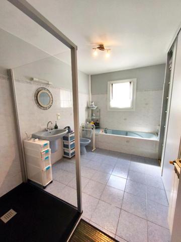 Maison  5 pièce(s) 118 m2 Tarnos