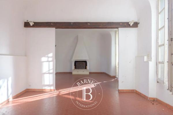 Sanary-sur-Mer, Propriété 3 Chambres -  140 m² à vendre