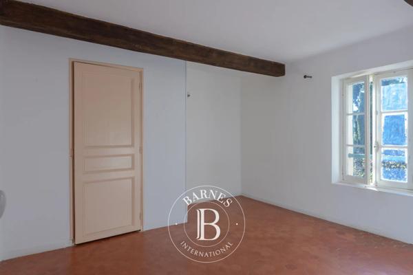 Sanary-sur-Mer, Propriété 3 Chambres -  140 m² à vendre