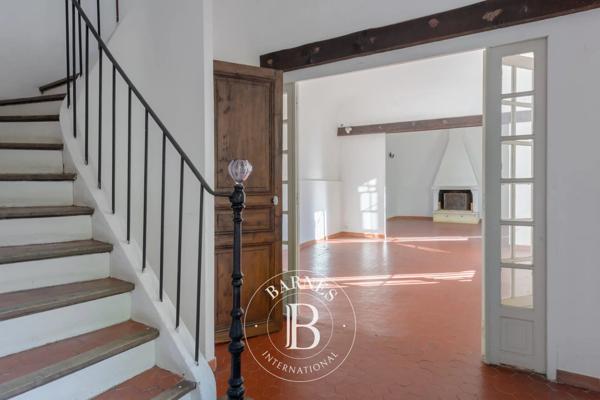 Sanary-sur-Mer, Propriété 3 Chambres -  140 m² à vendre