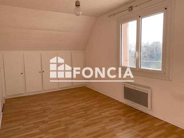 Location Maison 7 pièces 141.41 m² - 3 RUE ERNEST RENAN Le Mans 72000