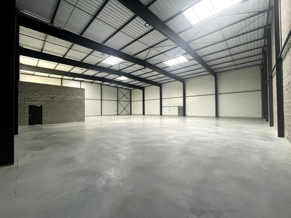 Local d'activité Chartres 755 m2