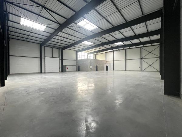 Local d'activité Chartres 755 m2