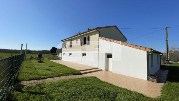 Saint-Varent Maison contemporaine Ajouter à ma sélection Référence : 6345