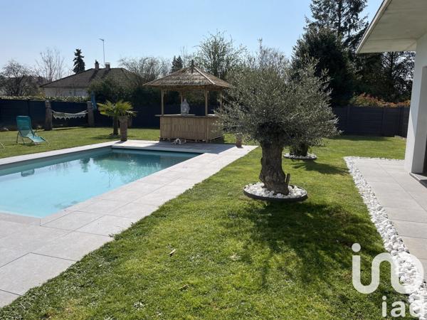 Maison d’architecte 7 pièces de 252 m² à Sens (89100)