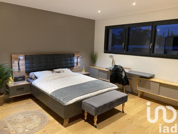 Maison d’architecte 7 pièces de 252 m² à Sens (89100)