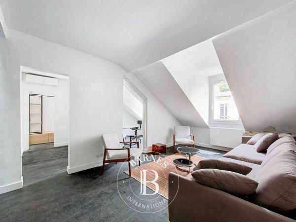 Paris 6ème, Appartement 2 Chambres -  84 m² à vendre
