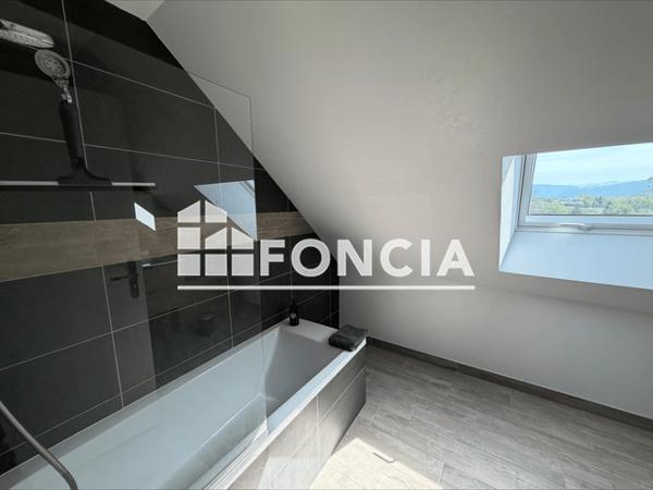 Location Appartement 4 pièces 94.7 m² - Vimines 73160